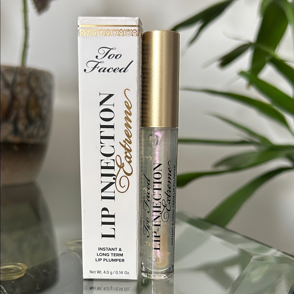 Too Faced Lip Injection Extreme in Original - Discontinued